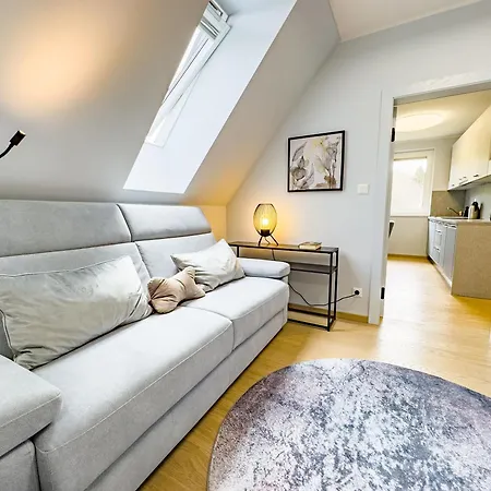 Apartment Balance, Zdiarska