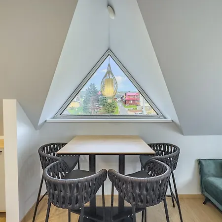 Balance, Zdiarska דירה *