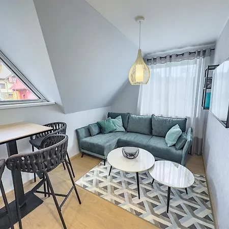 Balance, Zdiarska Apartment